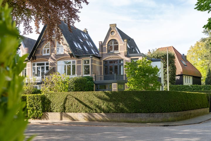 Photo 2 of Koningslaan 7