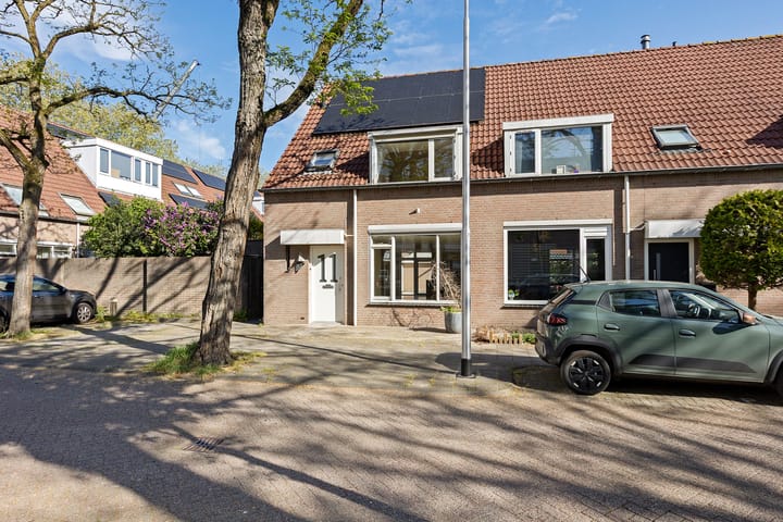 Photo 4 of Flemingstraat 11