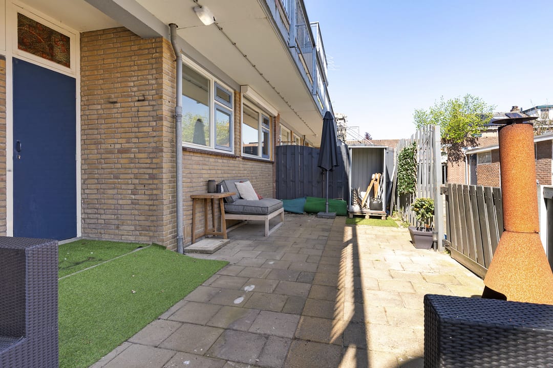 Ground floor apartment with 3 bedrooms and two gardens in Alphen aan den Rijn — 31