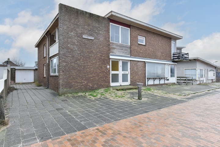 Photo 4 of Zeeweg 37