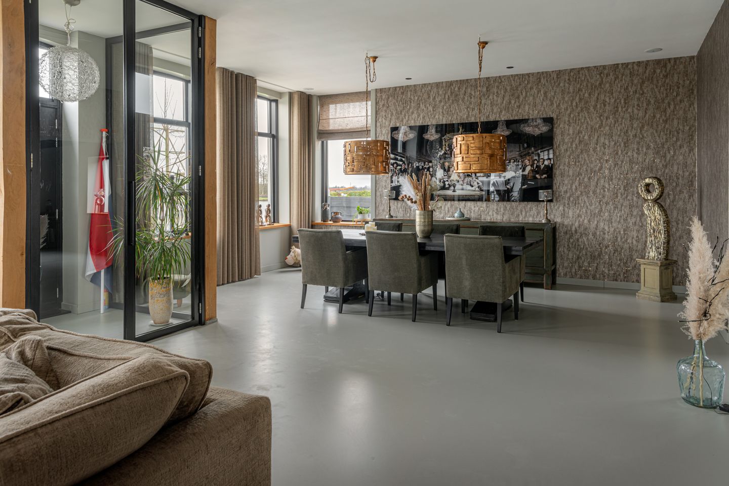 Renovated Farmhouse with Water Views in Augustinusga — 14