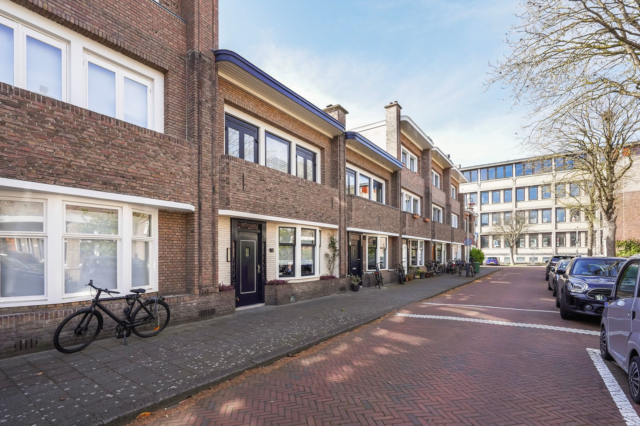 Photo 45 of Van Panhuysstraat 10
