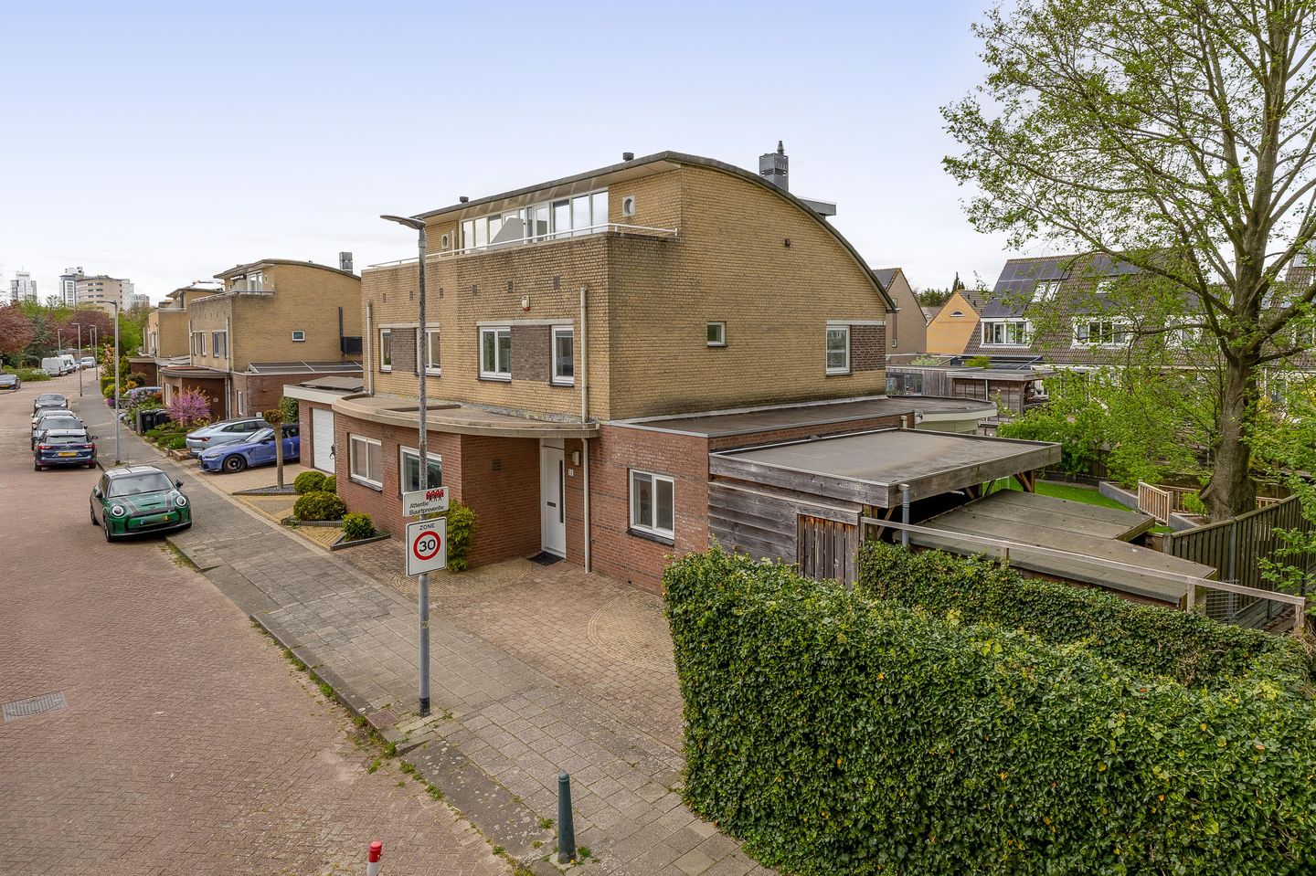 Photo 5 of Damhertstraat 32