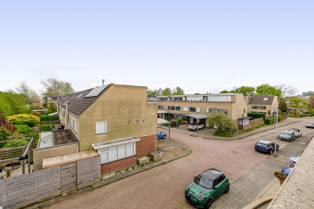 Photo 47 of Damhertstraat 32
