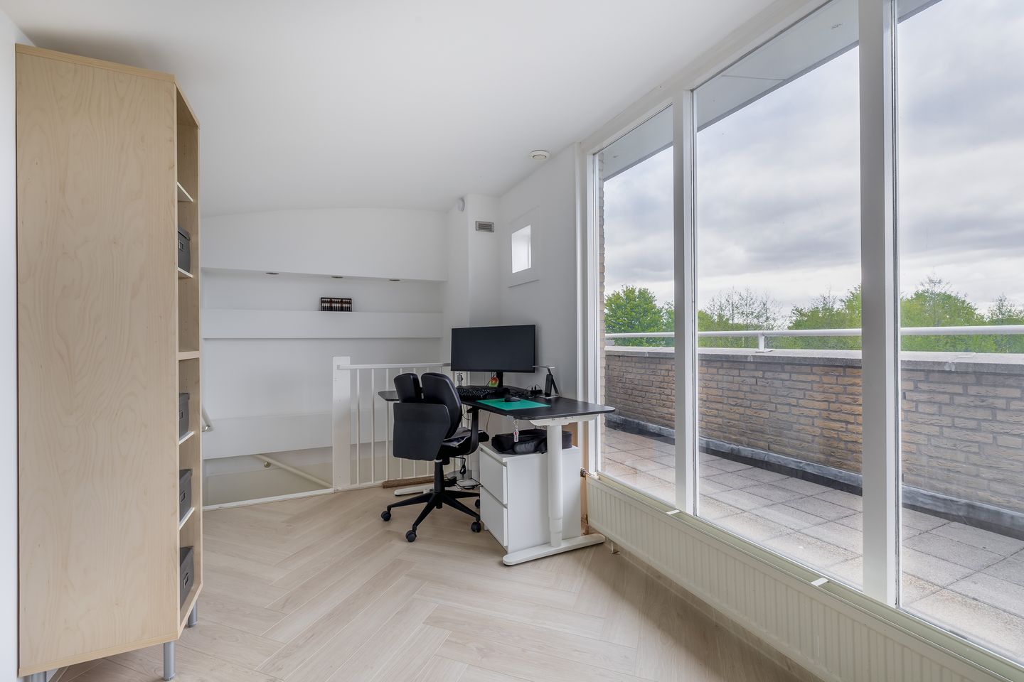 Photo 44 of Damhertstraat 32