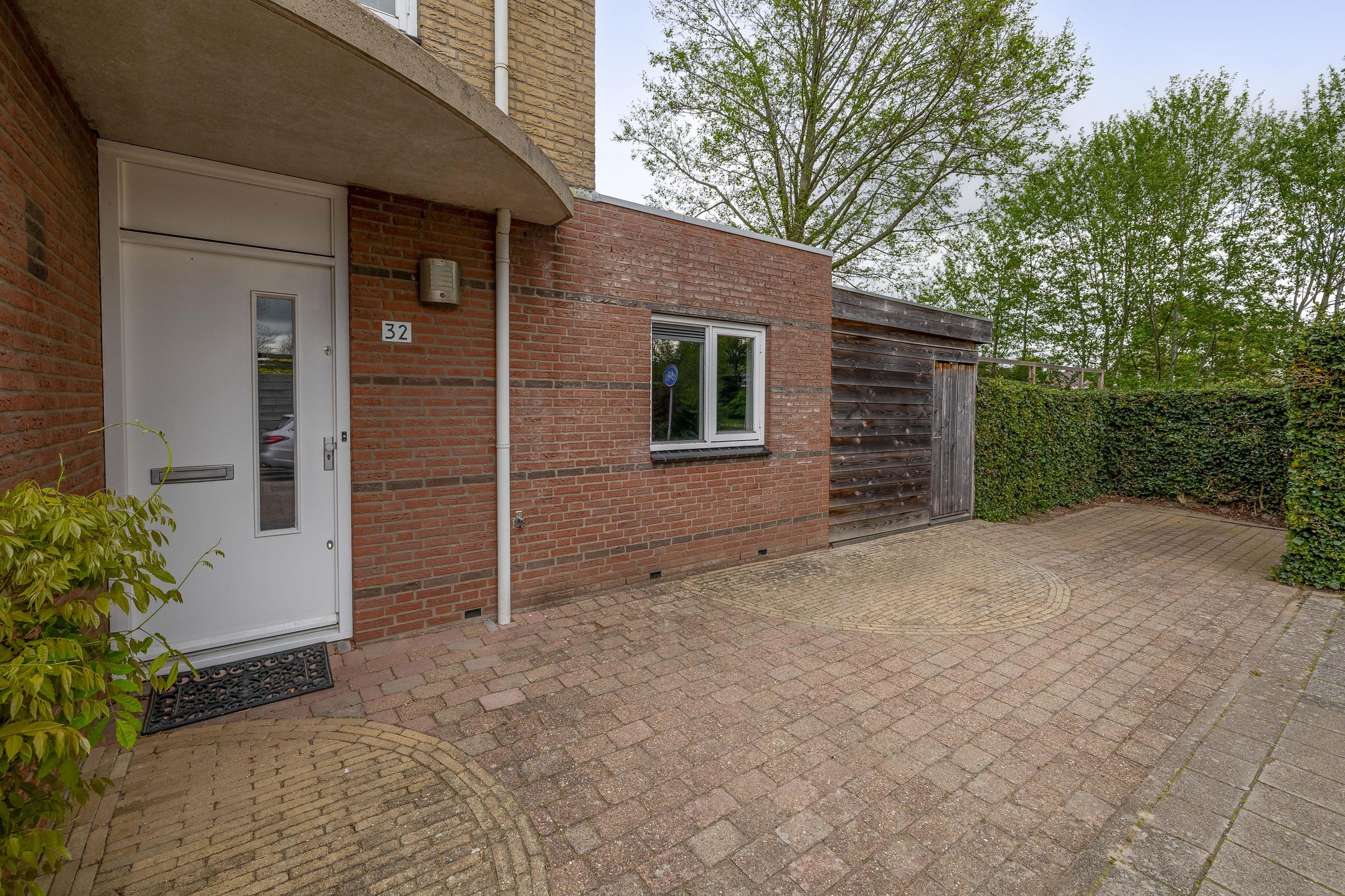 Photo 6 of Damhertstraat 32