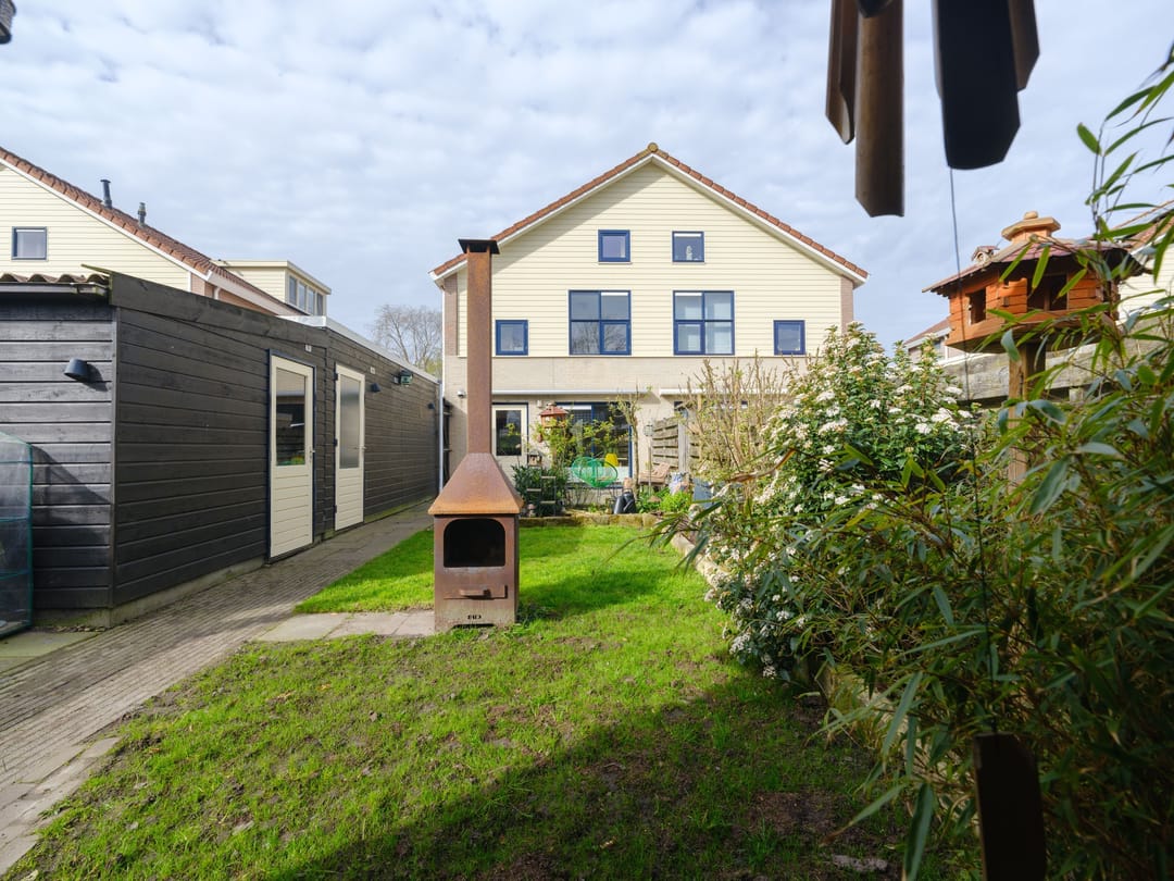 Photo 38 of Valkstraat 42