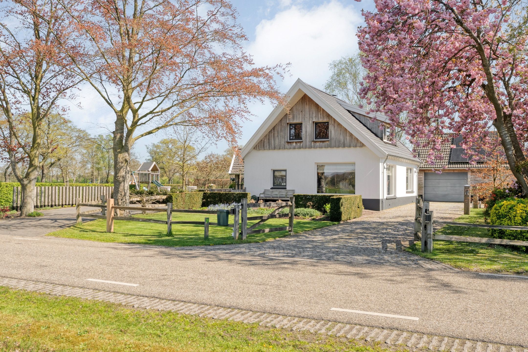 Photo 60 of Rheezerweg 72