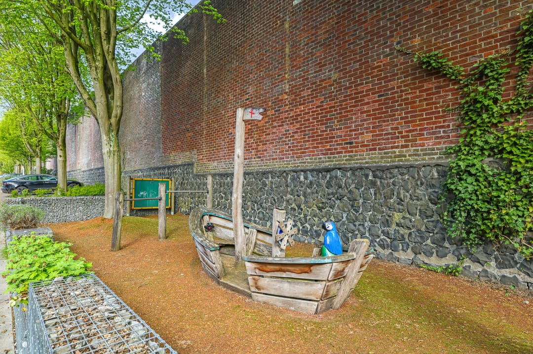 Photo 31 of Alexanderstraat 44