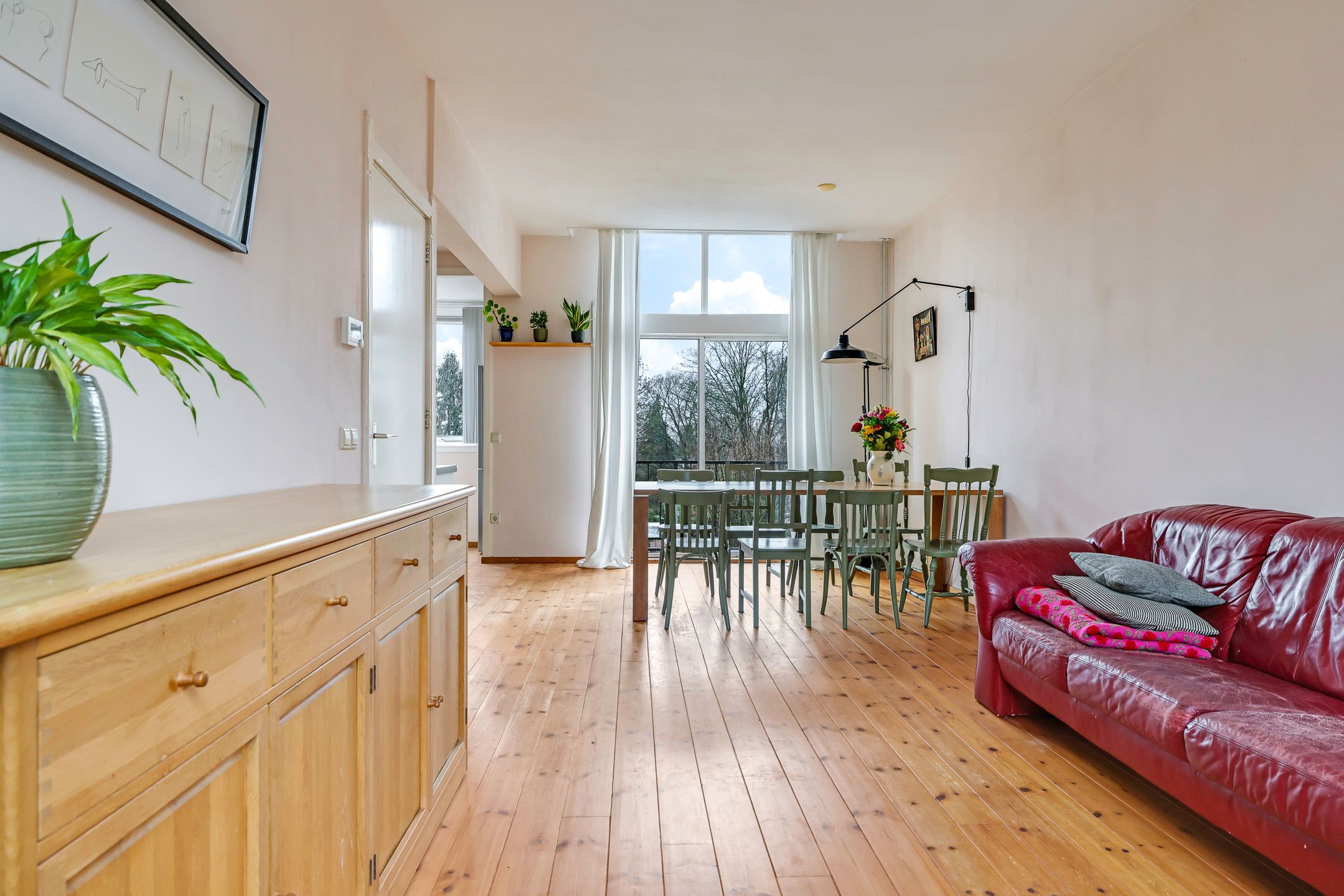 Photo 9 of Alexanderstraat 44