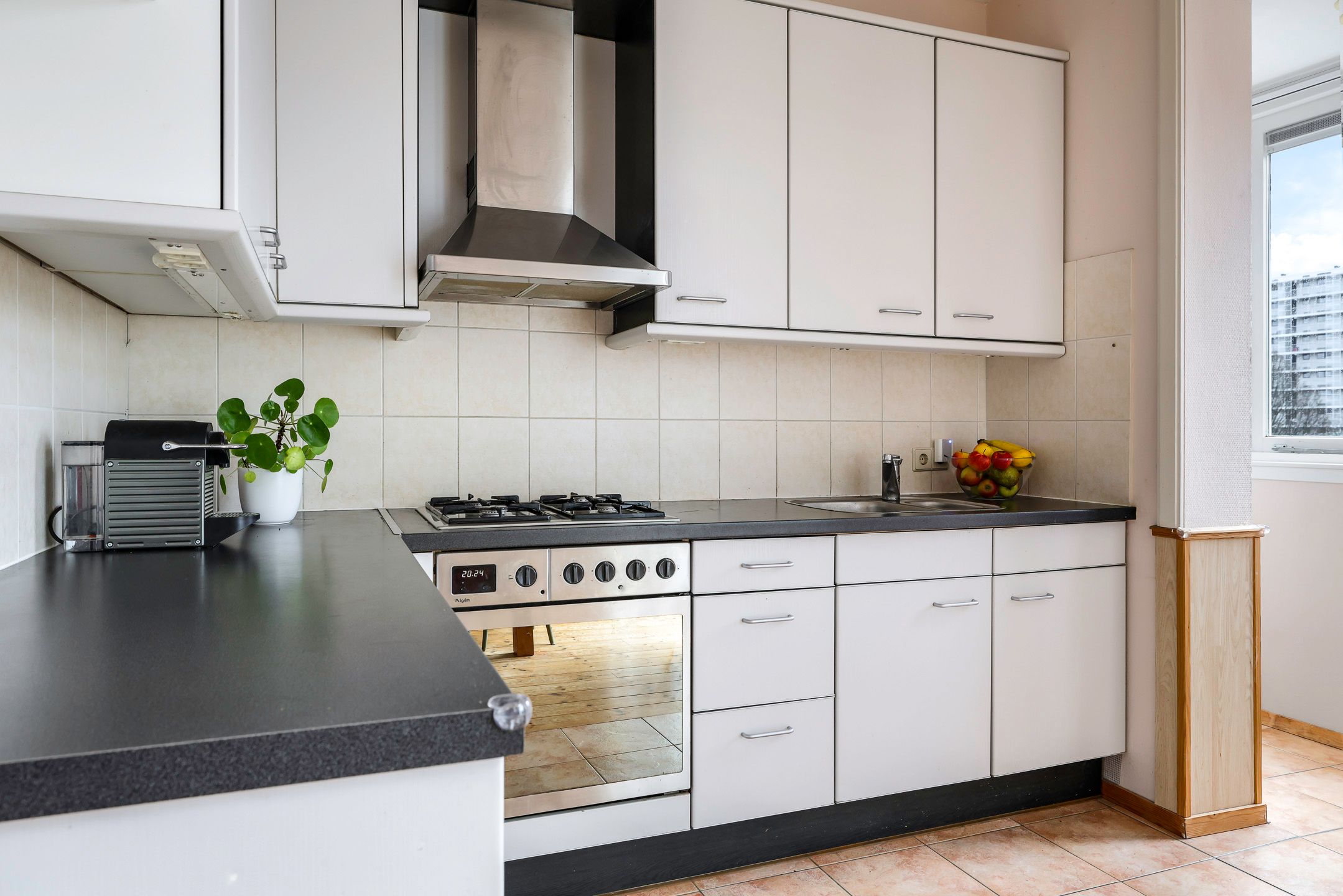 Photo 15 of Alexanderstraat 44