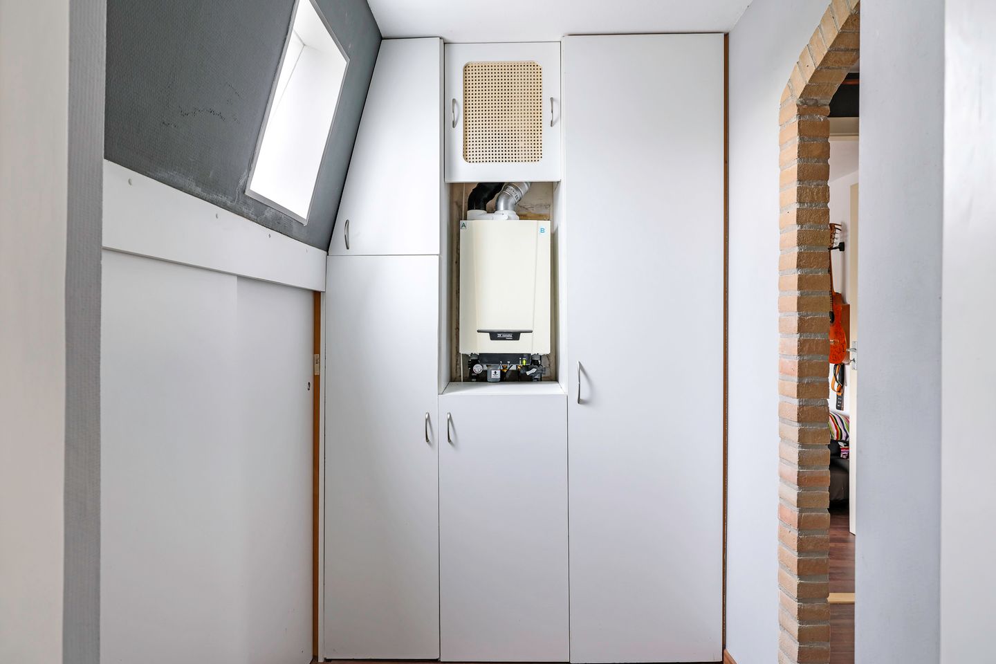 Photo 25 of Alexanderstraat 44