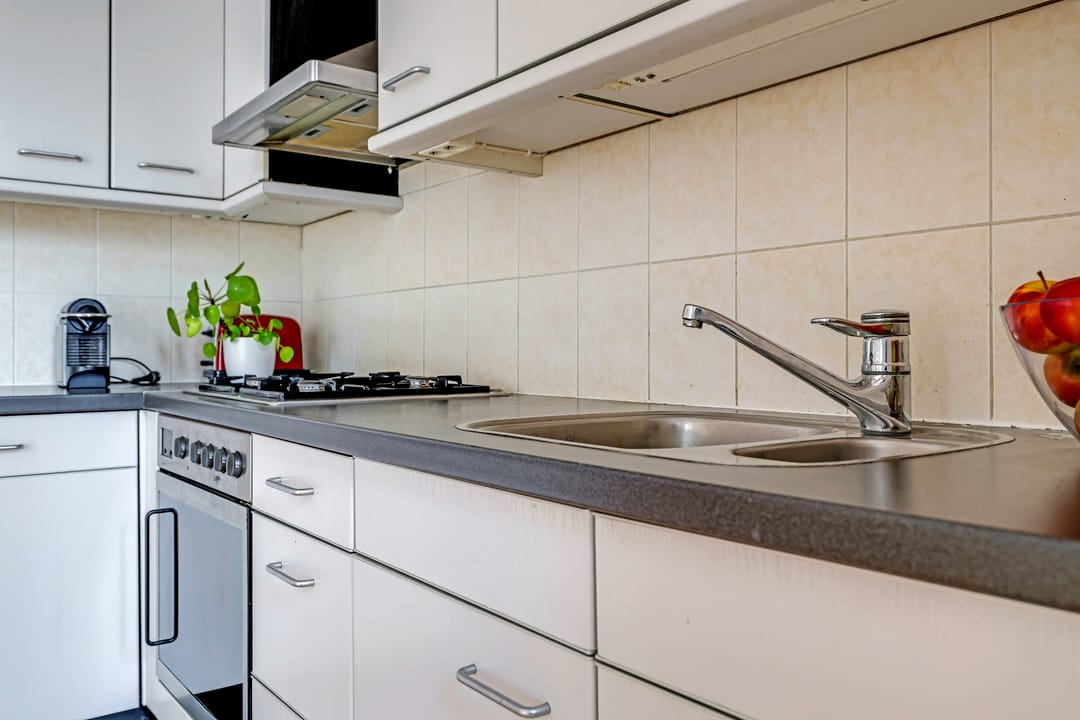 Photo 16 of Alexanderstraat 44