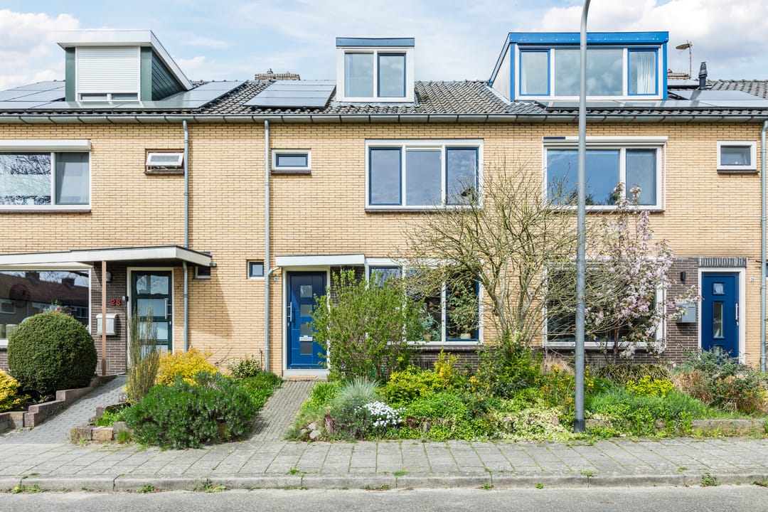 Photo 1 of Jan van Riebeeckstraat 26