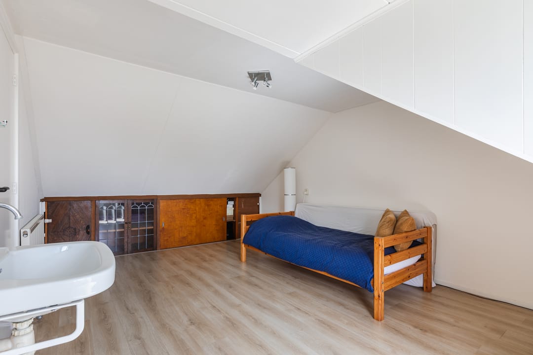 Photo 41 of Jan van Riebeeckstraat 26