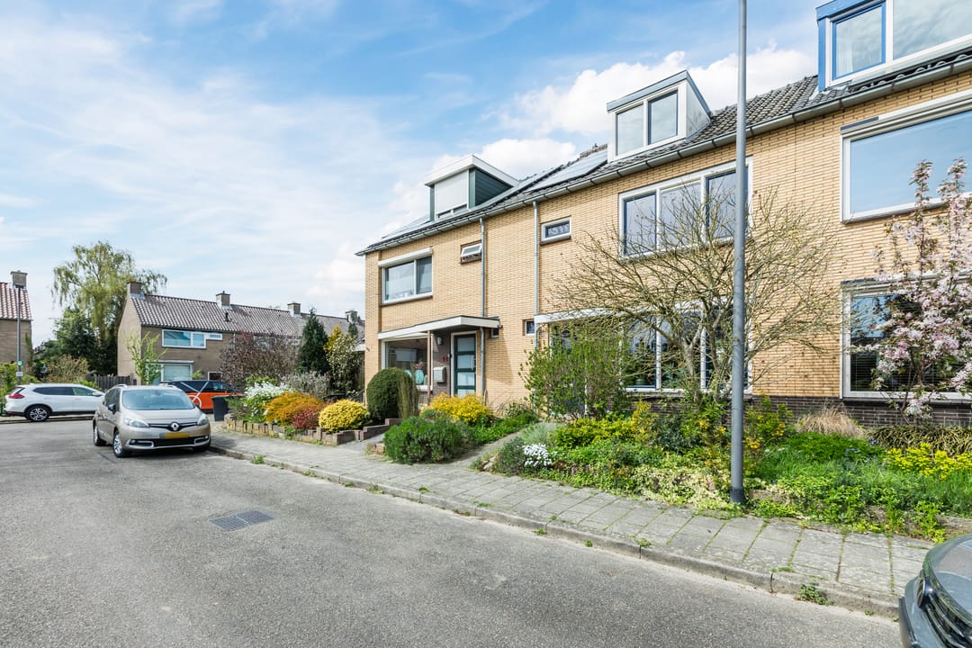 Photo 56 of Jan van Riebeeckstraat 26