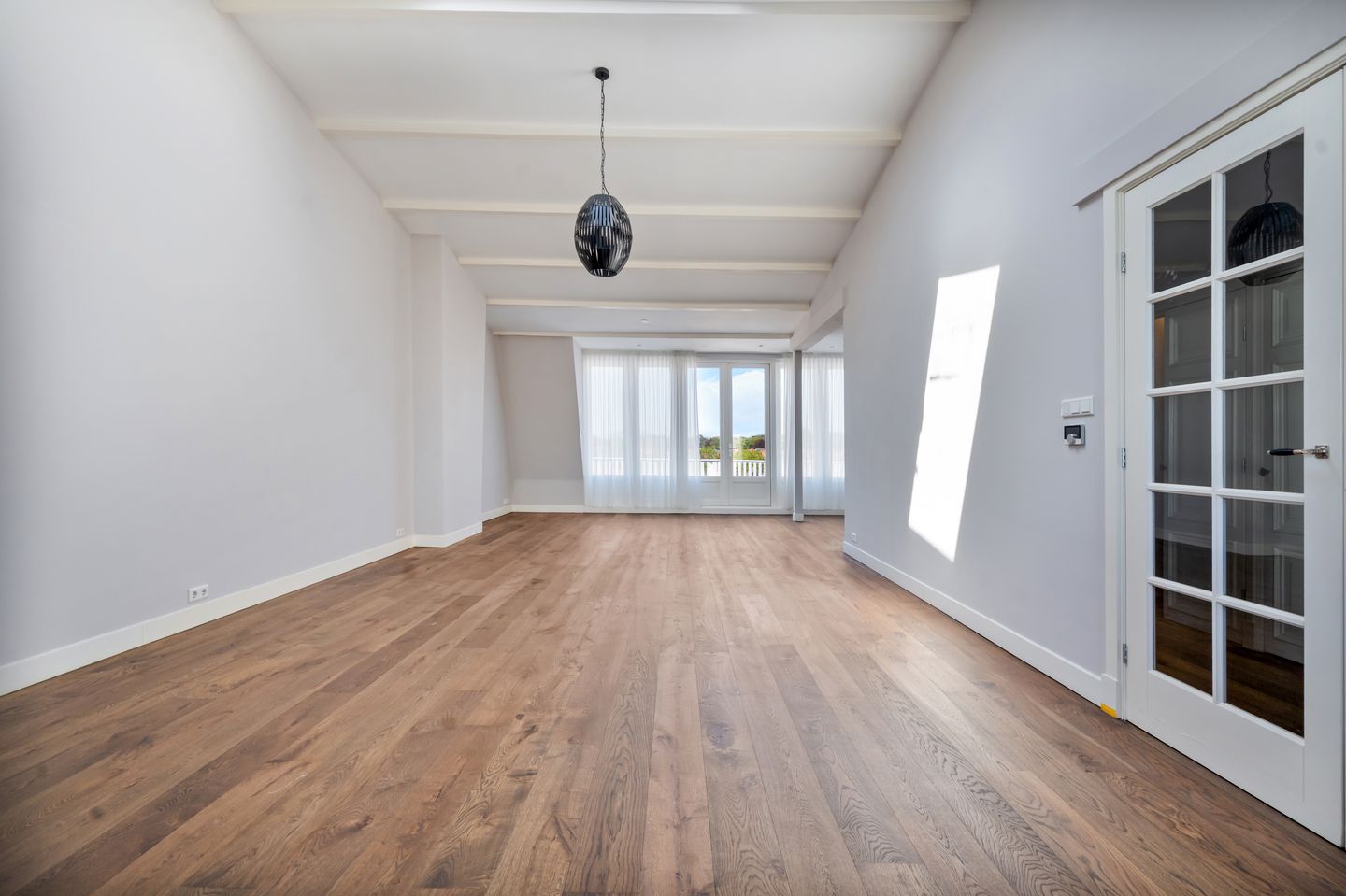 Photo 14 of Laan Copes van Cattenburch 62-C