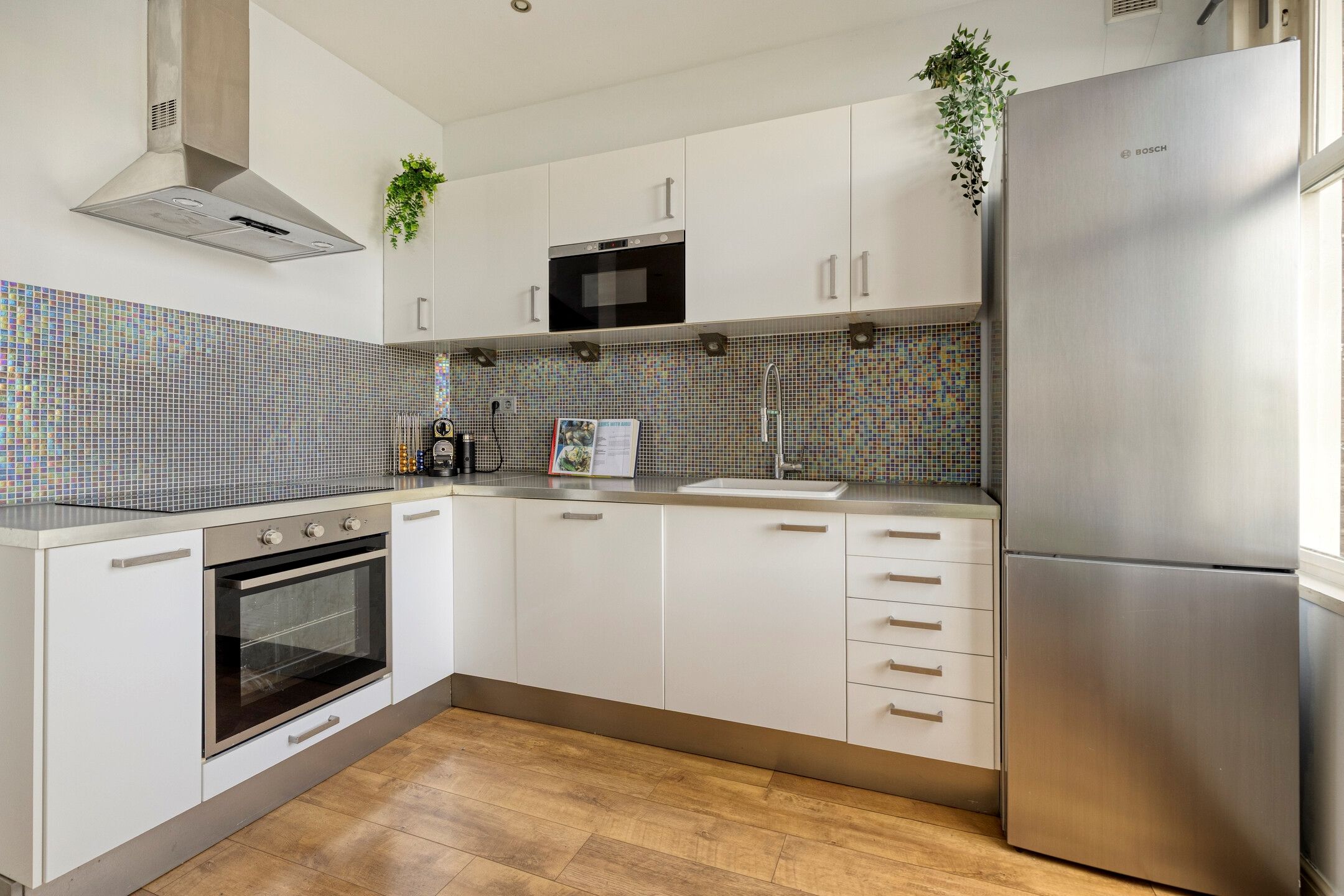 Elegant Renovated Apartment with Water Views — 15