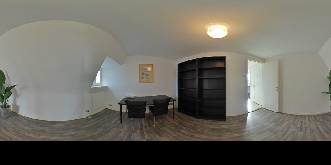 Elegant Renovated Apartment with Water Views — 41
