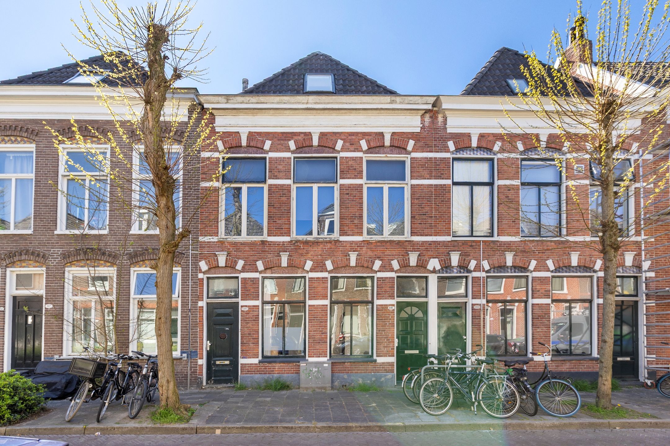 Tweede Hunzestraat 16 