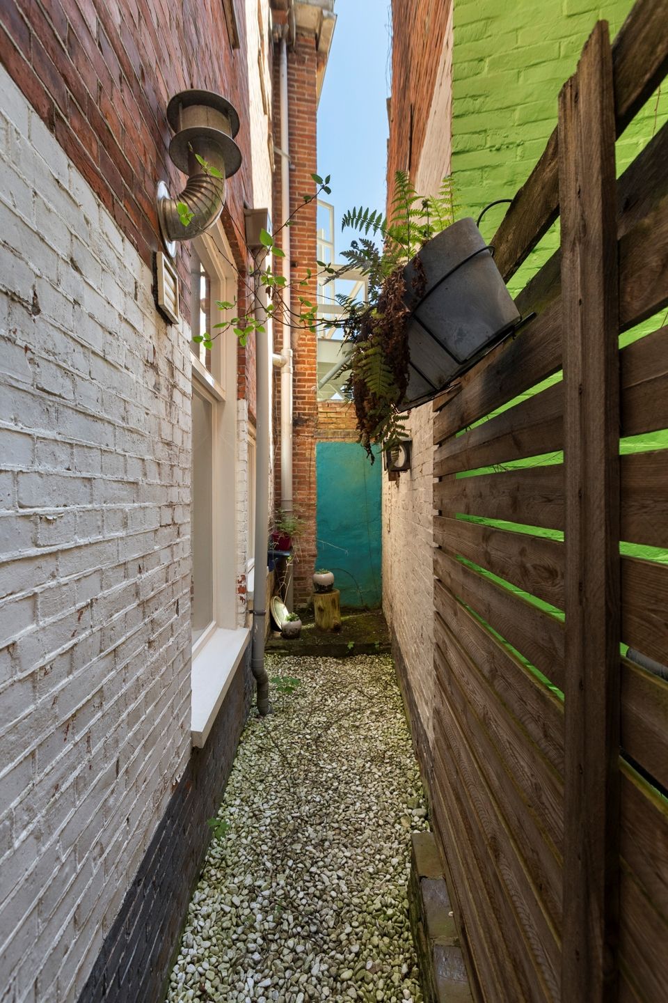 Photo 21 of Tweede Hunzestraat 16