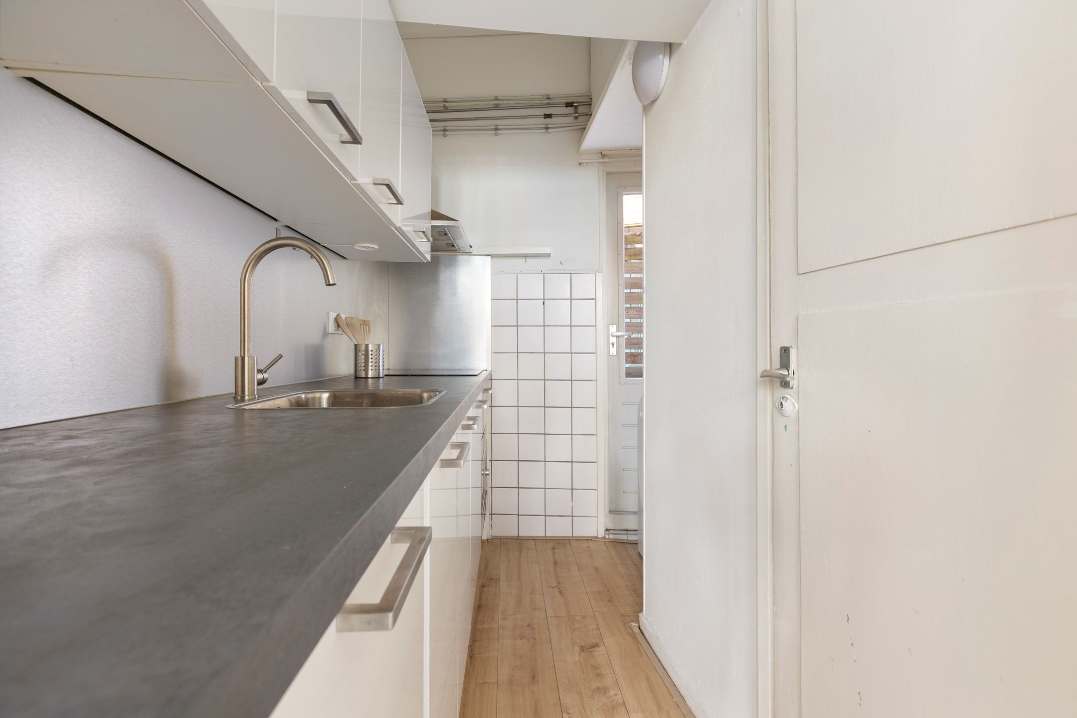 Photo 12 of Tweede Hunzestraat 16