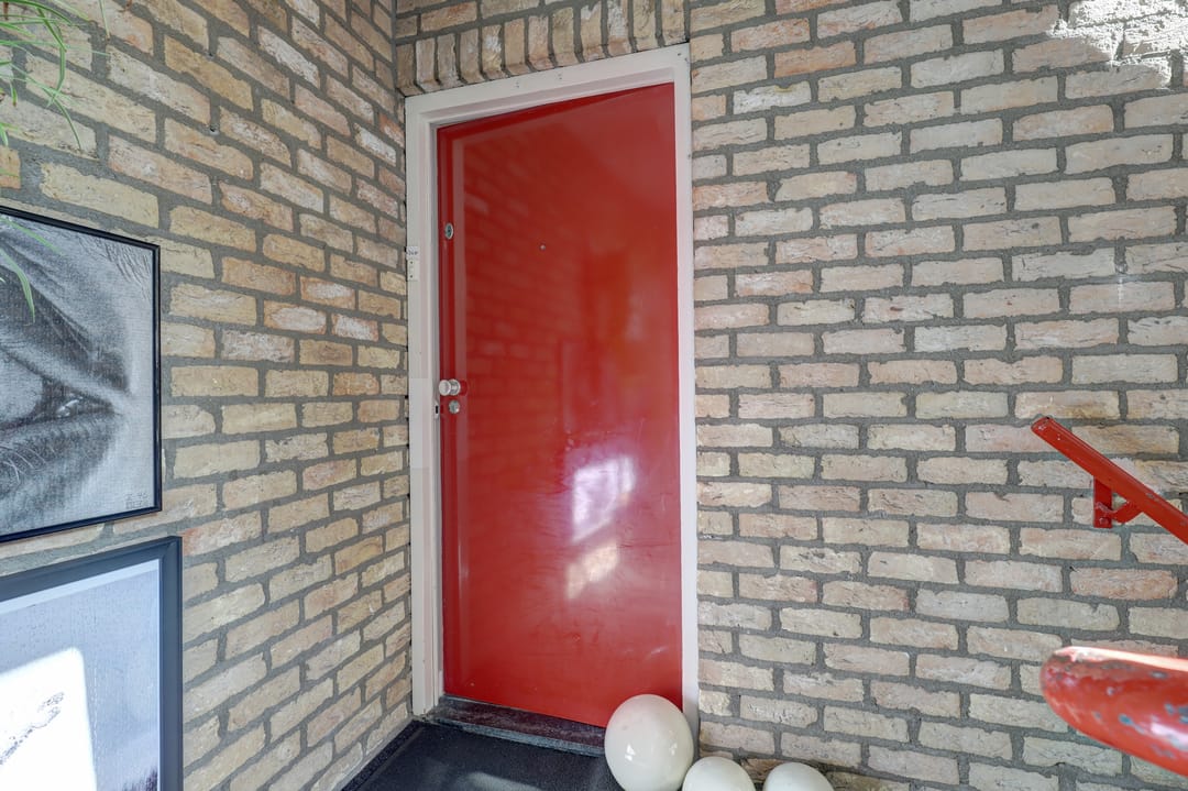 Photo 8 of Stadswal 34-A
