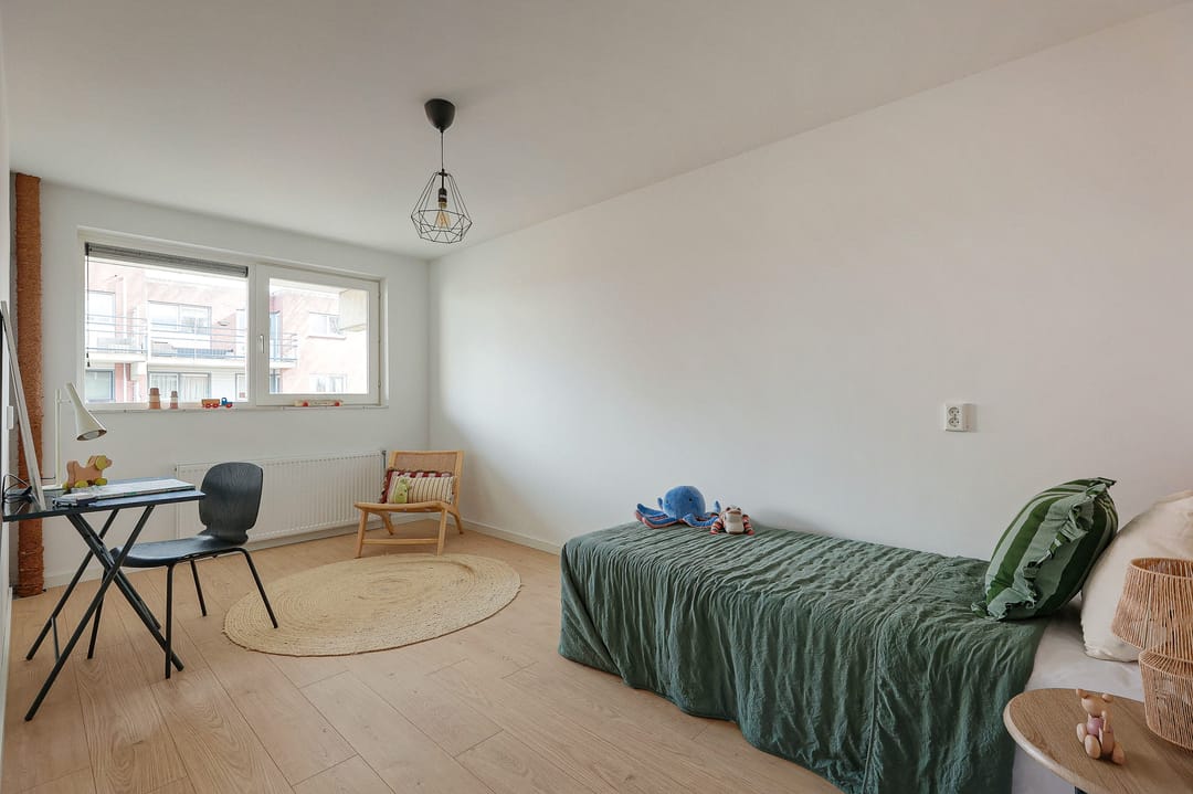 Spacious 3-Room Apartment with Balcony and Parking in Amsterdam — 22