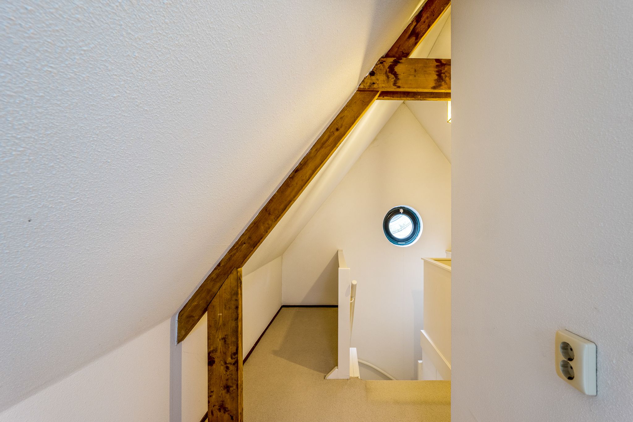 Photo 18 of Minckelersstraat 28-A