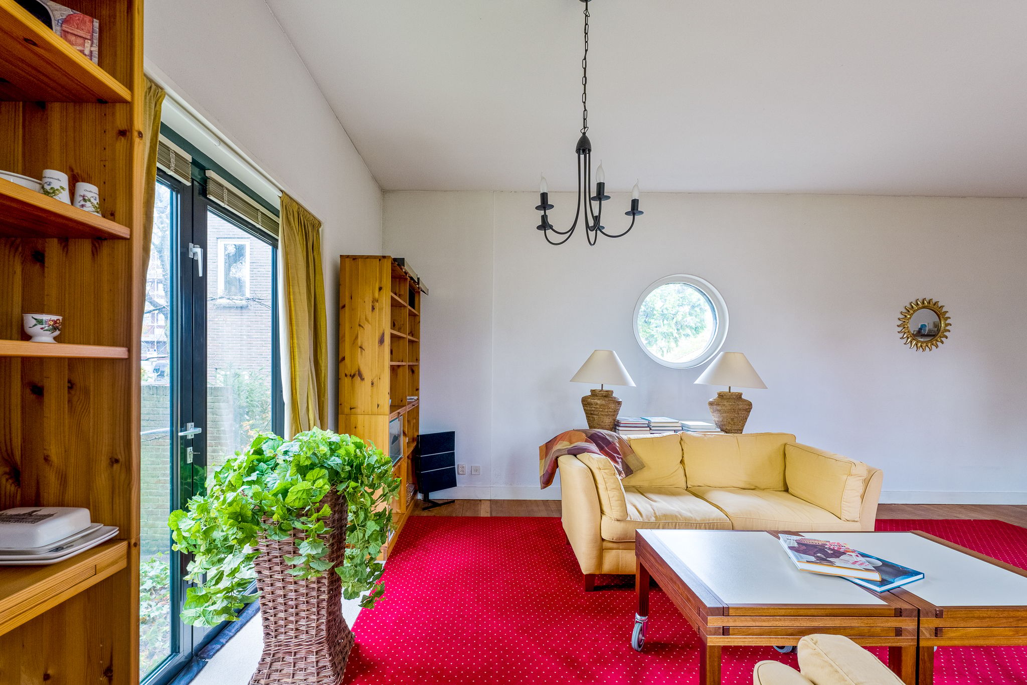 Photo 9 of Minckelersstraat 28-A