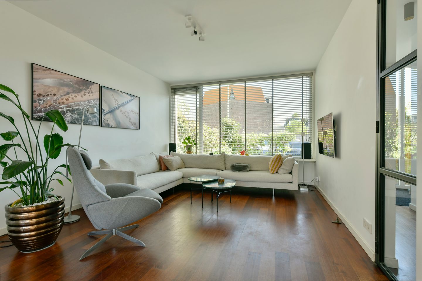 Photo 4 of Duivelandselaan 13