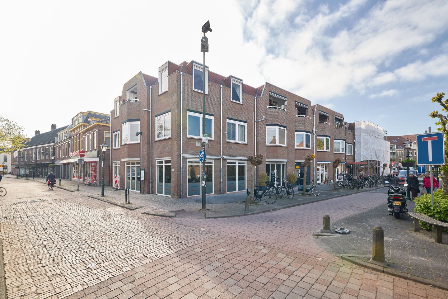 View photo 4 of Harmonieplein 21