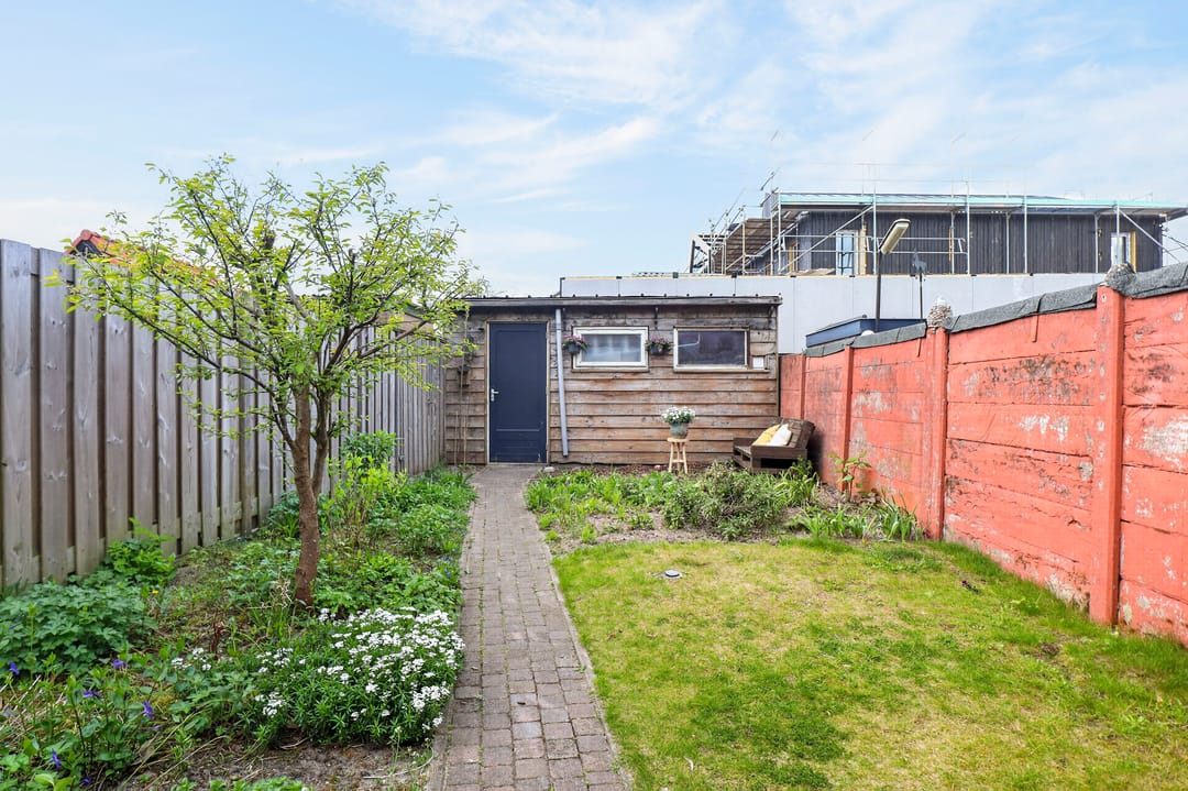 Photo 23 of Asterstraat 8