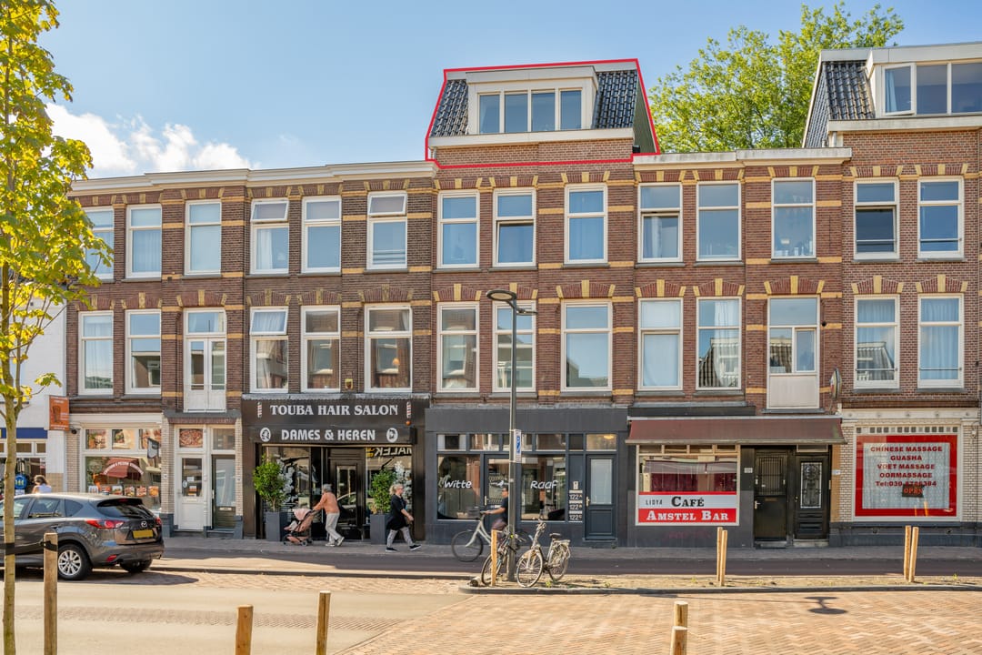 Foto 1 van Amsterdamsestraatweg 122-C