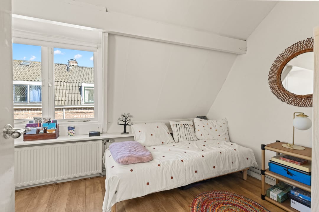 Charming End Terraced House with Sunny Patio in Buiten Wittevrouwen — 22