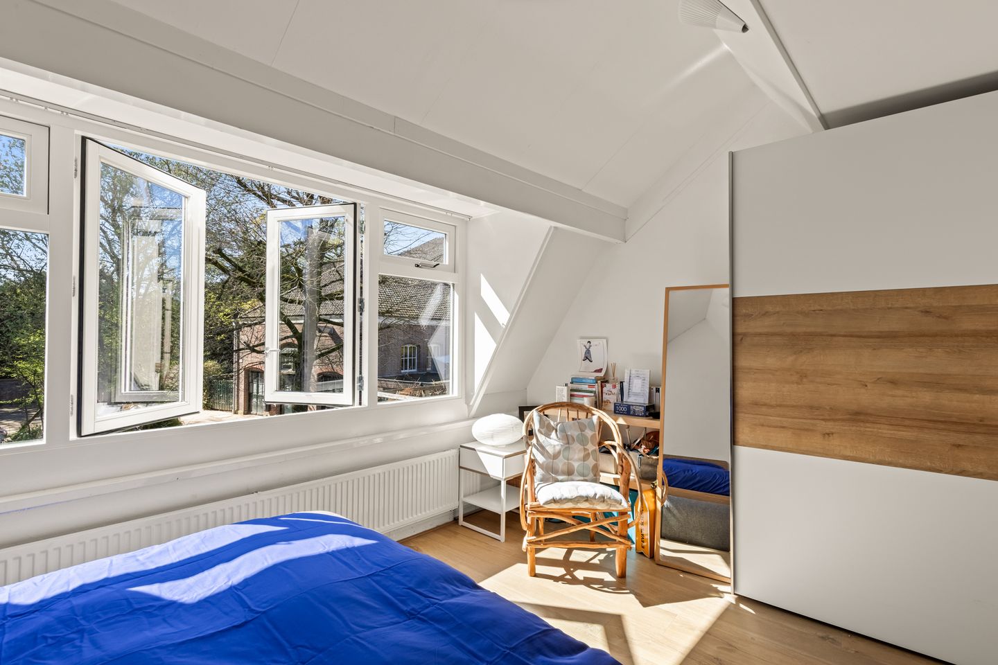 Charming End Terraced House with Sunny Patio in Buiten Wittevrouwen — 19