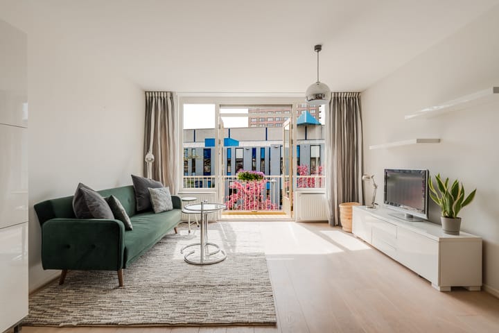 Photo 3 of Lizzy Ansinghstraat 121