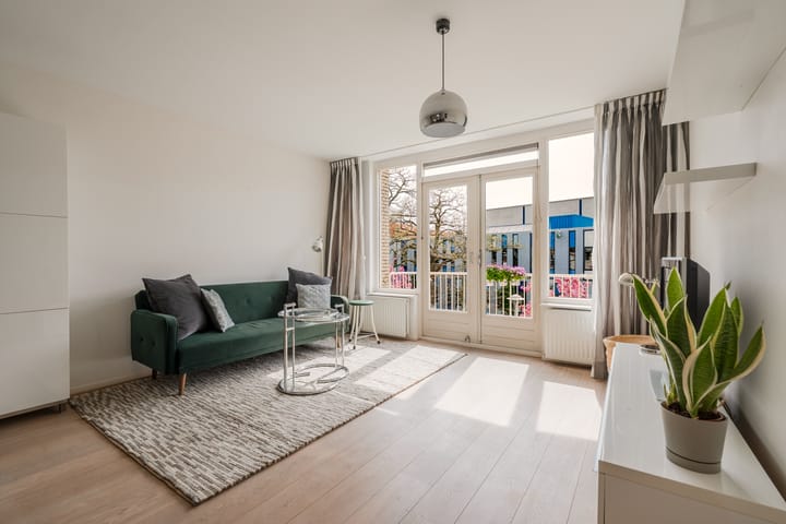 Photo 4 of Lizzy Ansinghstraat 121
