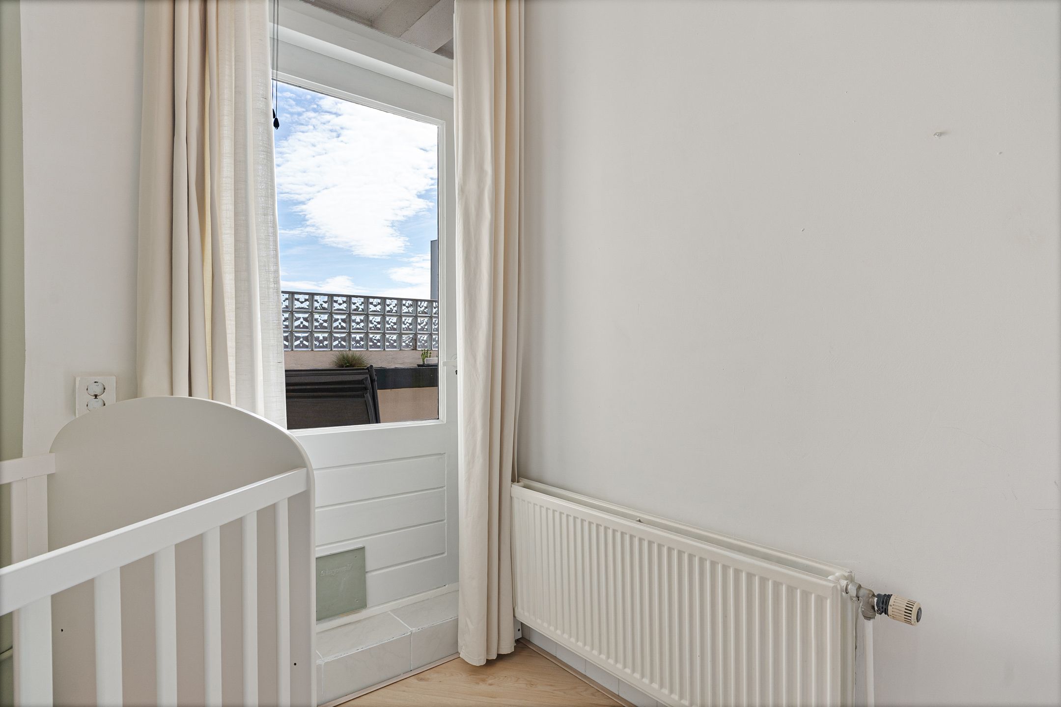 Photo 42 of Okkernootstraat 68