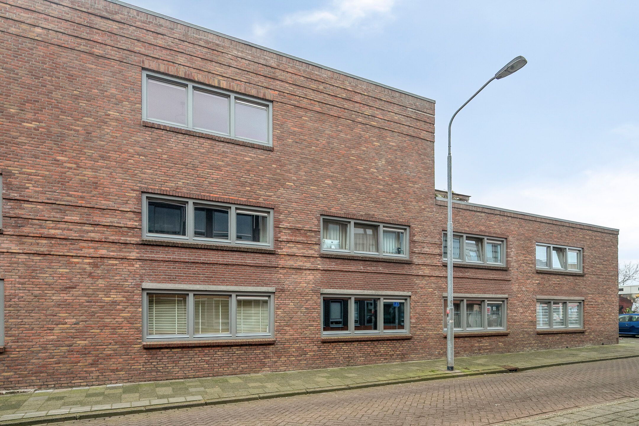 Stylish Move-In Ready Apartment in Zaandam Center — 21