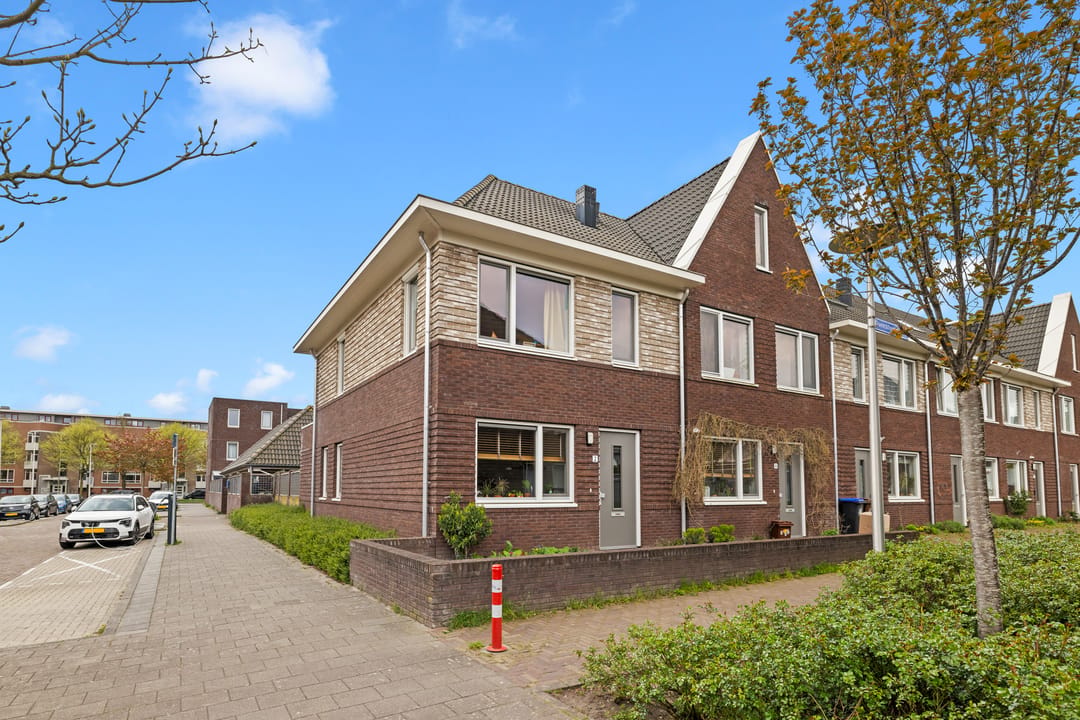 Photo 1 of Queeckhovenhof 2