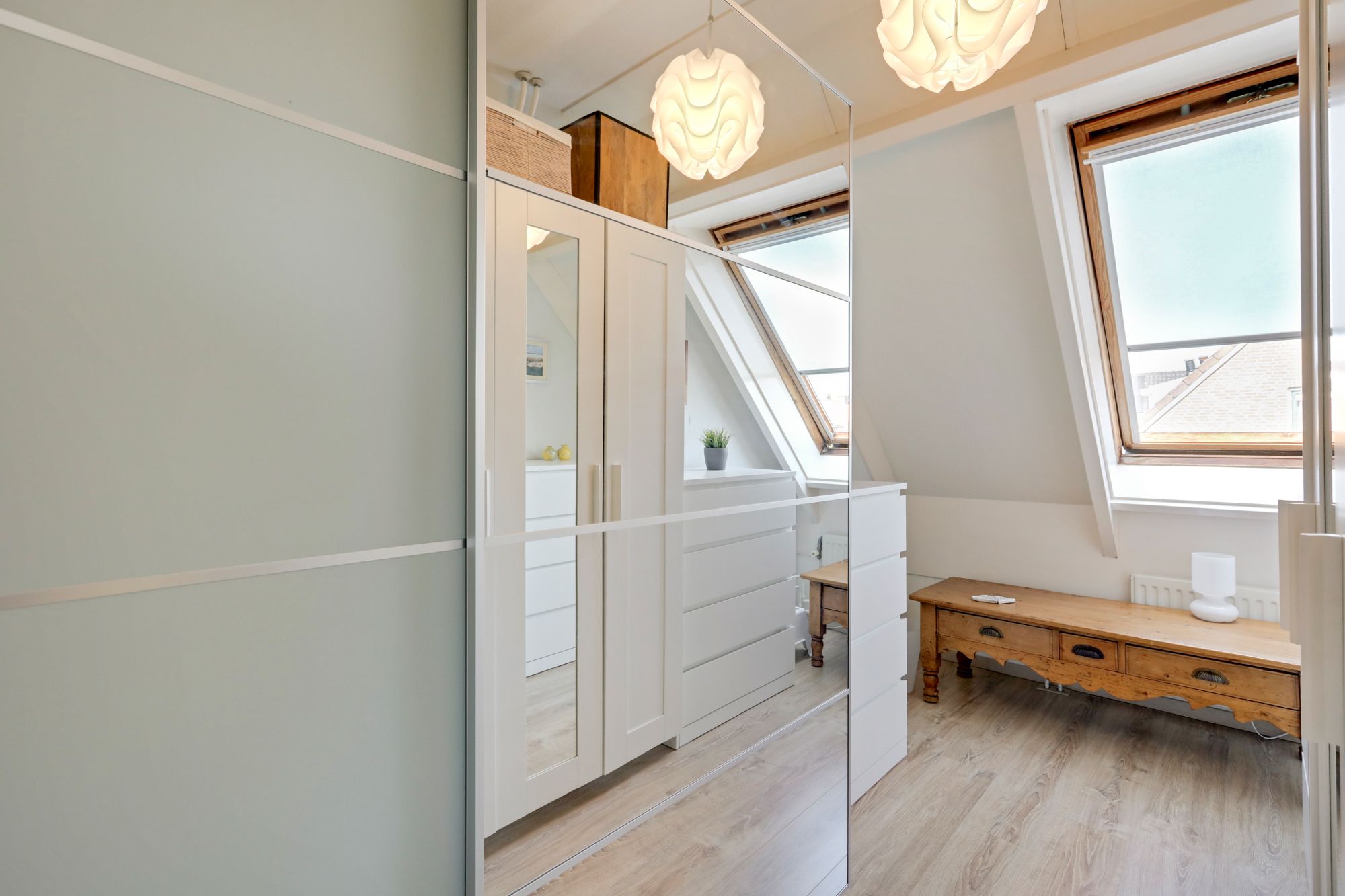 Charming Semi-Detached Home with Luxury Kitchen, Garage and Solar Panels in Stokkum — 24