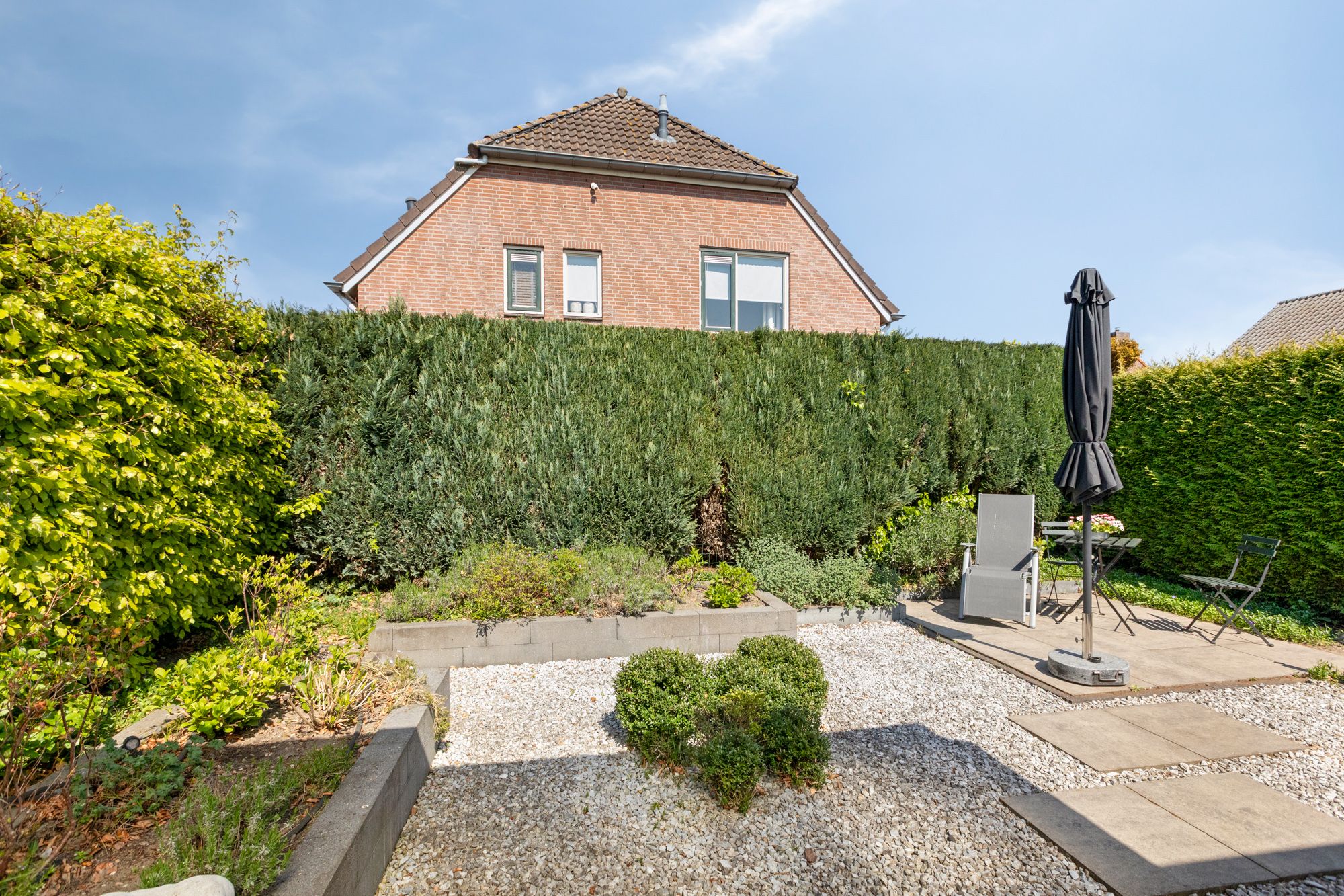 Charming Semi-Detached Home with Luxury Kitchen, Garage and Solar Panels in Stokkum — 33