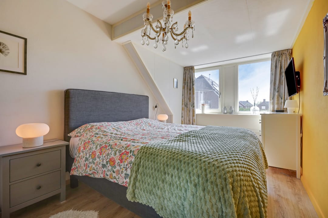 Charming Semi-Detached Home with Luxury Kitchen, Garage and Solar Panels in Stokkum — 22