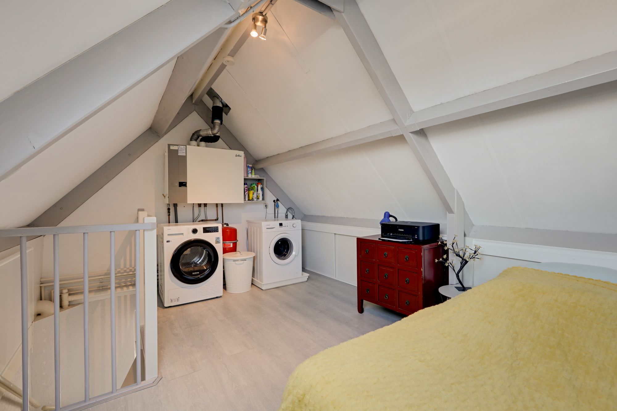 Charming Semi-Detached Home with Luxury Kitchen, Garage and Solar Panels in Stokkum — 30