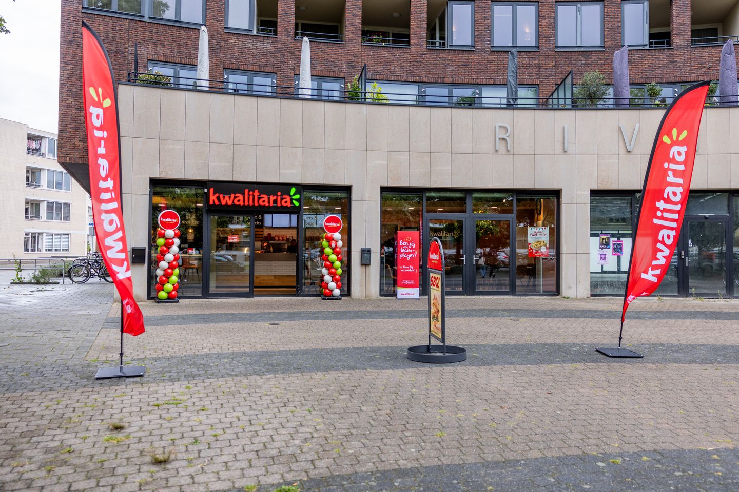 Bekijk foto 1 van Vechtstraat 137