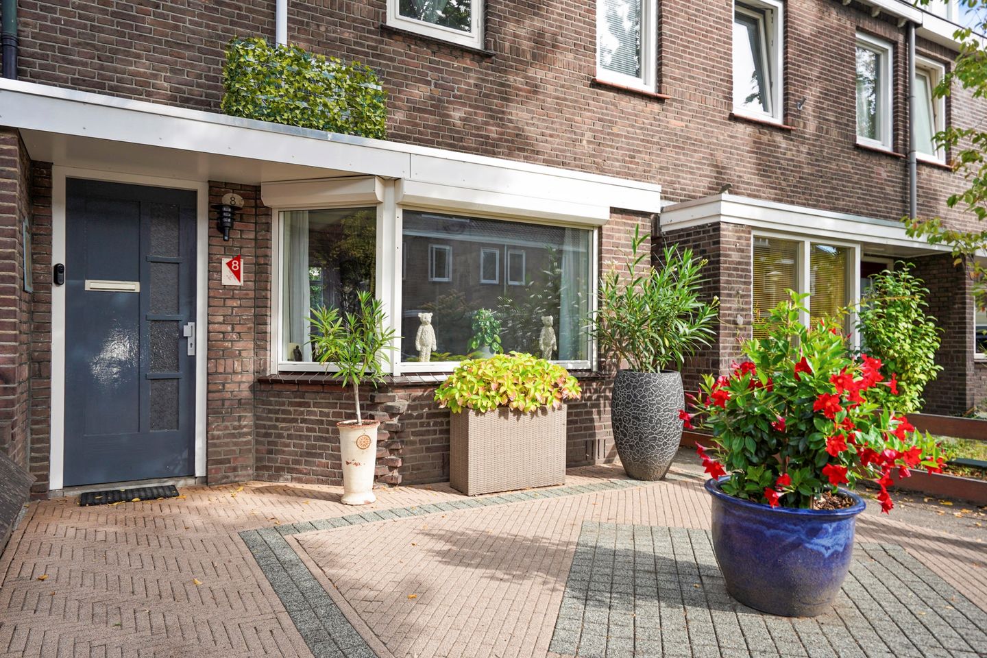 Photo 4 of Deken Botsstraat 8