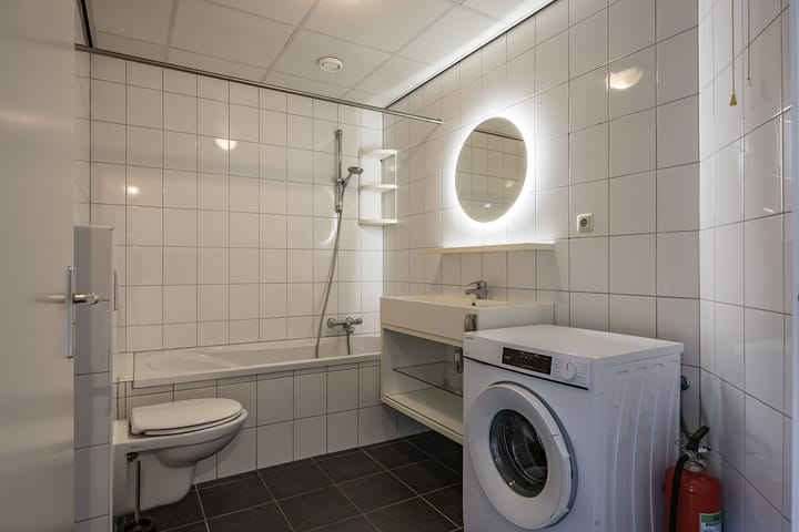 Photo 4 of Tongelresestraat 122-D