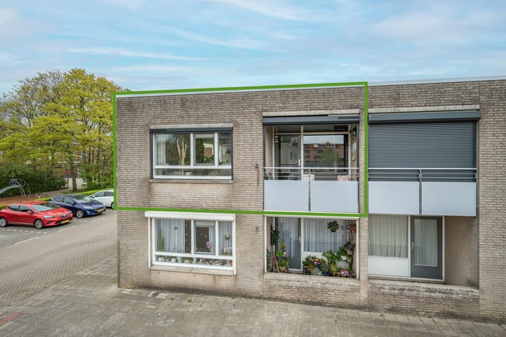 Photo 2 of Burgemeester Hendrixstraat 67
