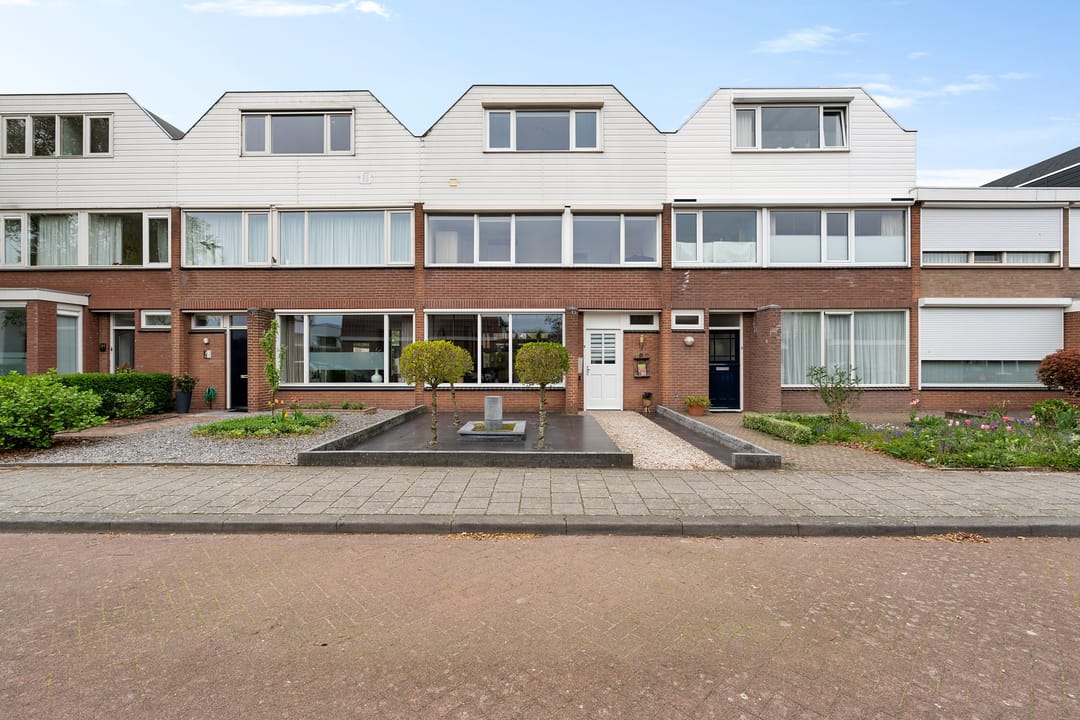 Photo 1 of Quirijn van Amelsfoortstraat 27